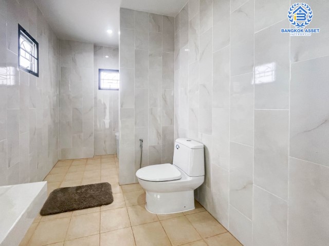 *****บ้านเดี่ยวมือสองนนทบุรี ม.มายอิสระ ราชพฤกษ์ เนื้อที่มากถึง 50 ตร.ว. ฟังก์ชัน 4 ห้องนอน 3 ห้องน้ำ 2 ที่จอดรถ แถมฟรี! 3 เครื่องปรับอากาศ 1 เครื่องทำน้ำอุ่น 1 เครื่องดูดควัน บนทำเลดี เพียง 10 นาทีถึงรถไฟฟ้าสายสีม่วง "สถานีบางพลู" จองด่วน!